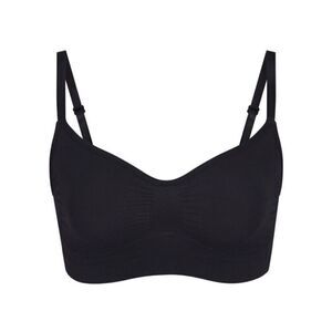 NWT Skims seamless Sculpt Bralette Small